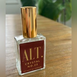 ALT fragrances Crystal 1oz